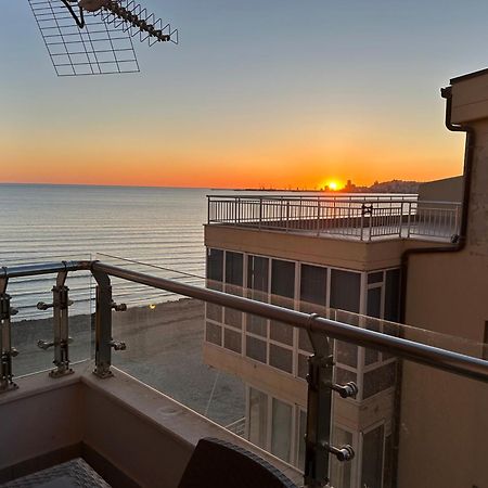 Dyrrah Seaside Apartments Durrës Zewnętrze zdjęcie