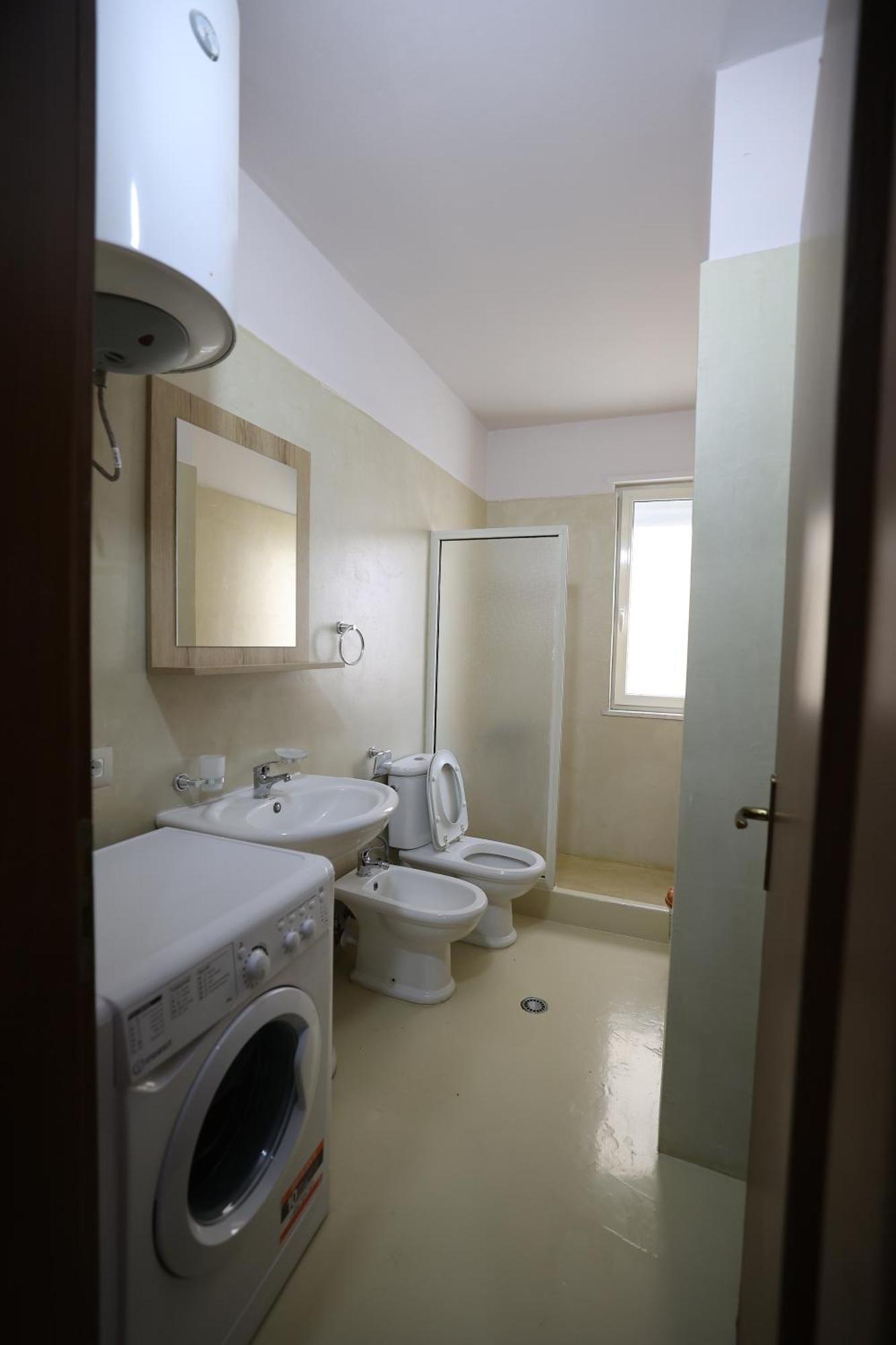 Dyrrah Seaside Apartments Durrës Zewnętrze zdjęcie